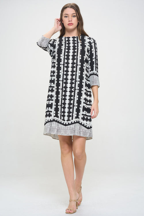 Geometric Print 3/4 Sleeve Shift Dress