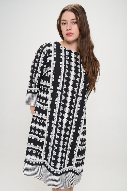 Geometric Print 3/4 Sleeve Shift Dress